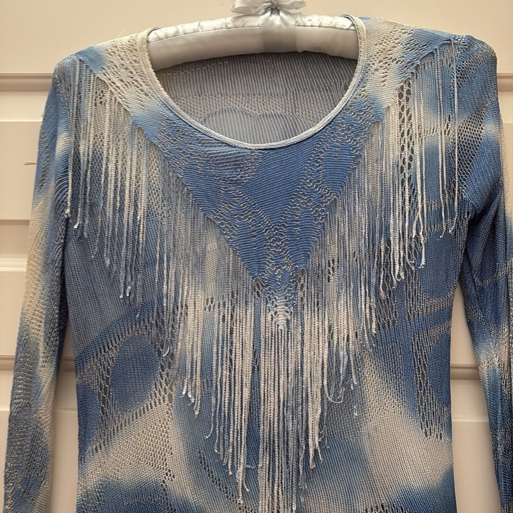 Boutique Blue and White Asymmetrical Fringe Open Knit Tunic Top Size XS - Picture 2 of 6